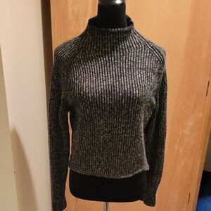 lululemon athletica Green Black Turtleneck Sweater Sz 8